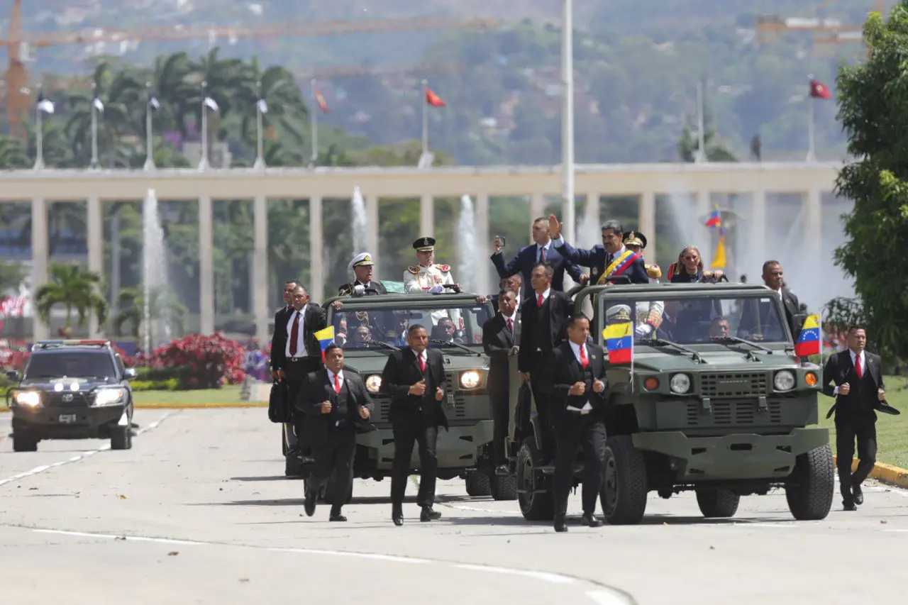 Nicolás Maduro preside desfile militar de conmemoración del Día de la Independencia en Venezuela
