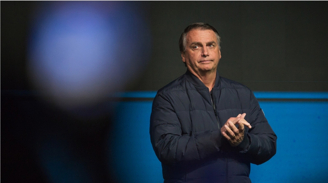 Denuncian que el dinero de la venta ilegal de joyas fue a parar a los bolsillos de Bolsonaro