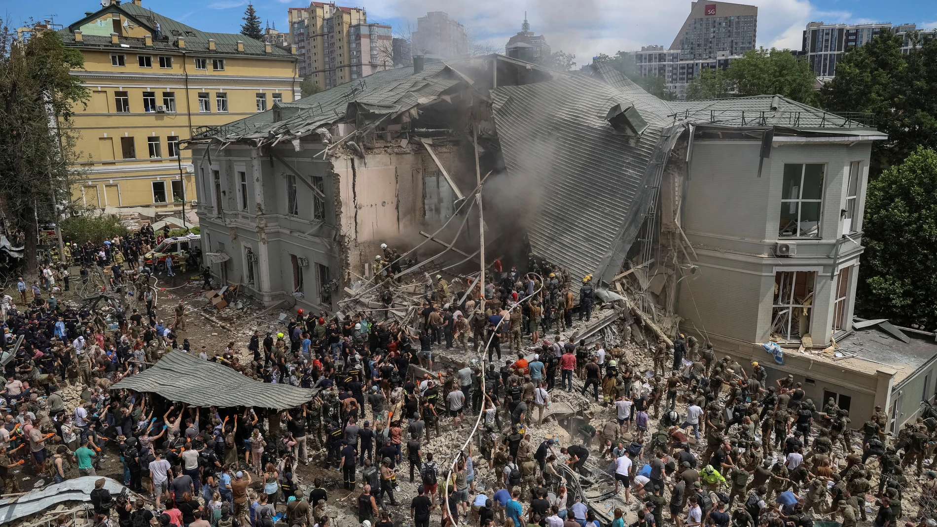 Rusia presenta pruebas del impacto de un misil occidental lanzado por Ucrania contra un hospital en Kiev