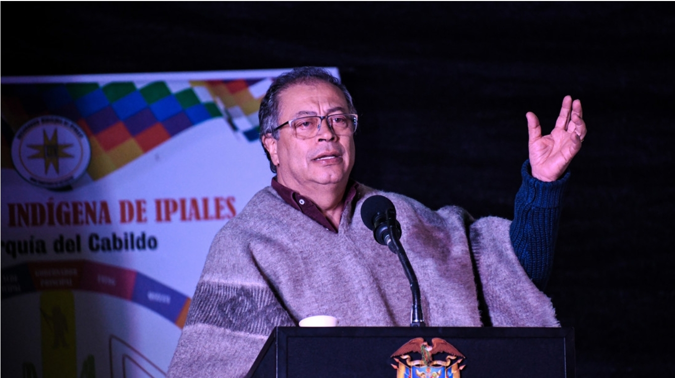 Petro explica el “preocupante” crecimiento de la deuda externa de Colombia