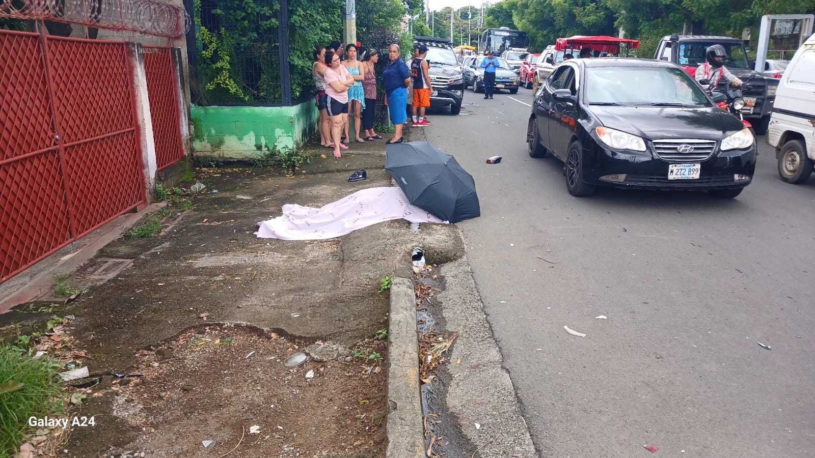 Adulto mayor muere al ser atropellado en el sector del barrio Hialeah