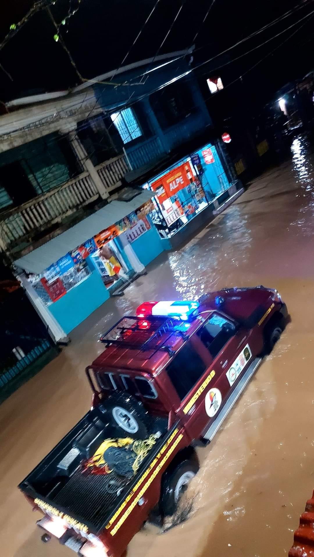 Lluvias causan estragos en varios barrios de Bluefields