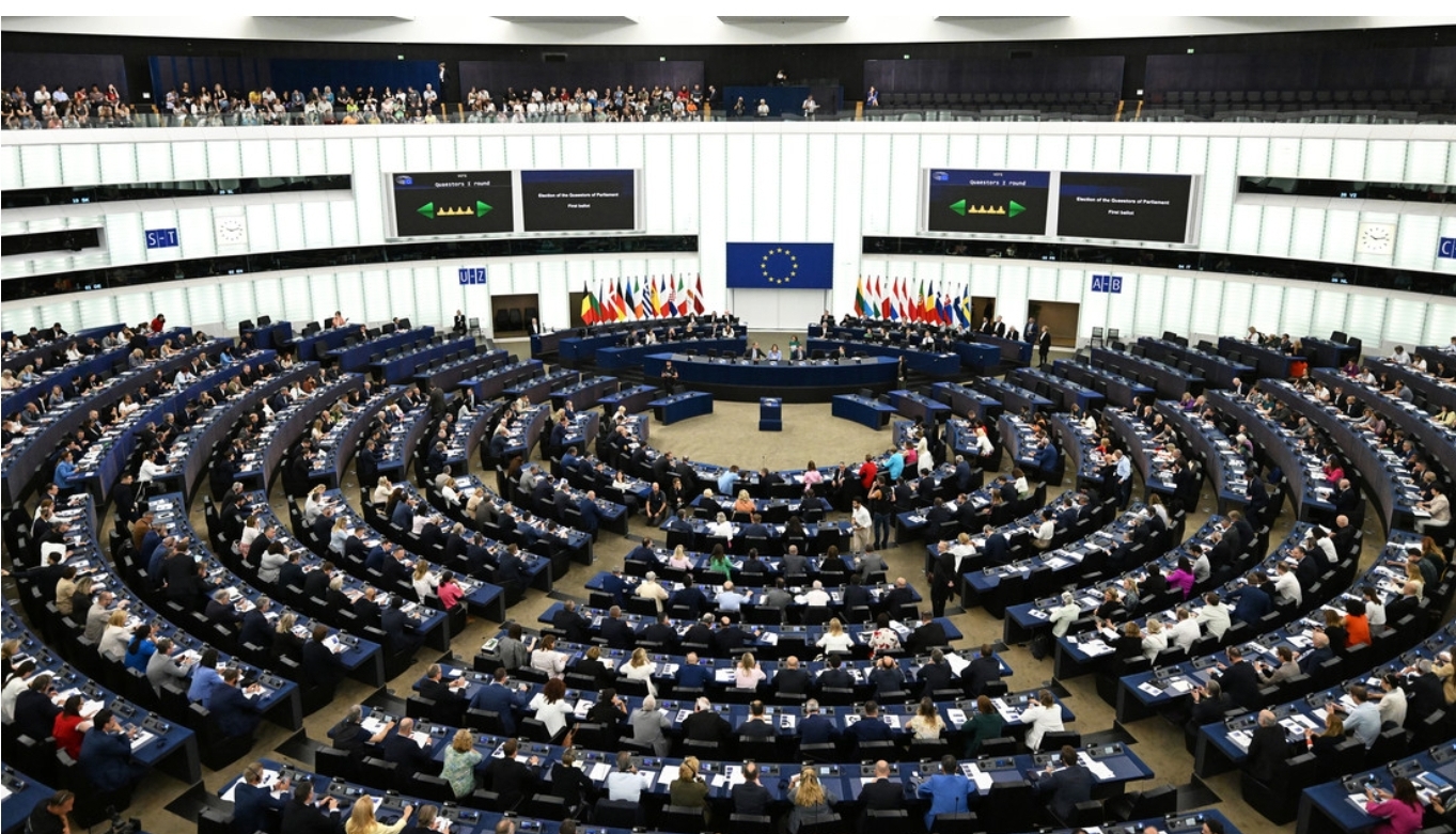 El Parlamento Europeo condena la visita de Orbán a Rusia