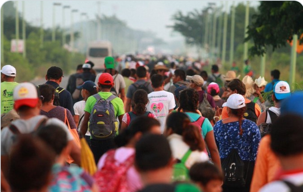 Una nueva caravana de 3.000 migrantes sale de México a EEUU