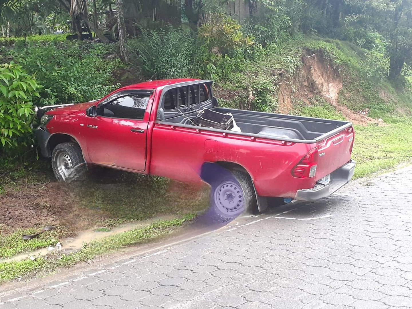 Dos menores mueren arrolladas por conductor de una camioneta en El Cuá