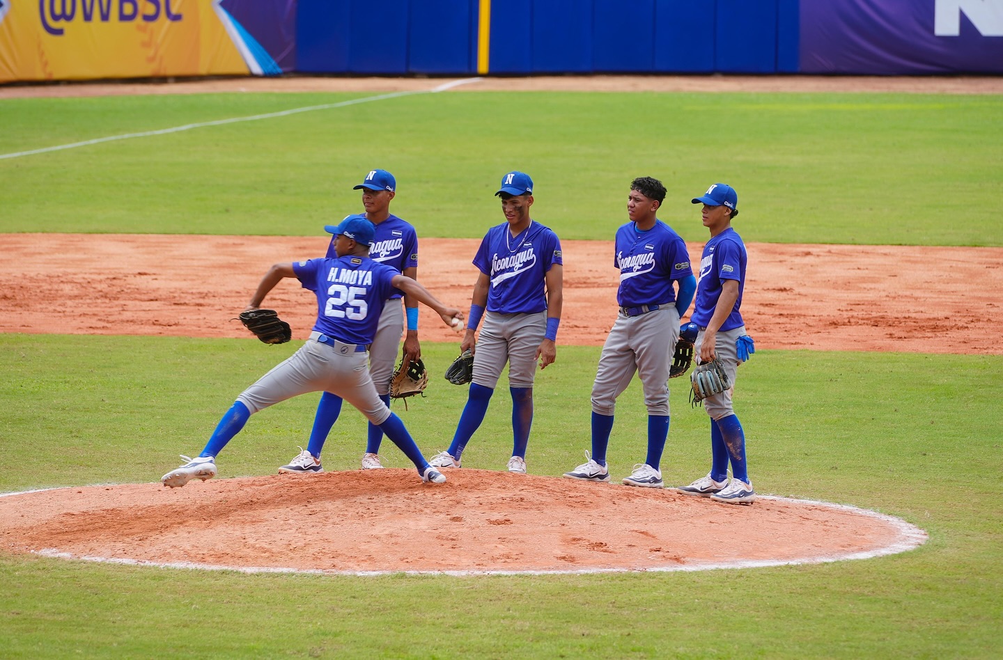Nicaragua propina supernocaut a Sudáfrica en el Mundial de Béisbol U15
