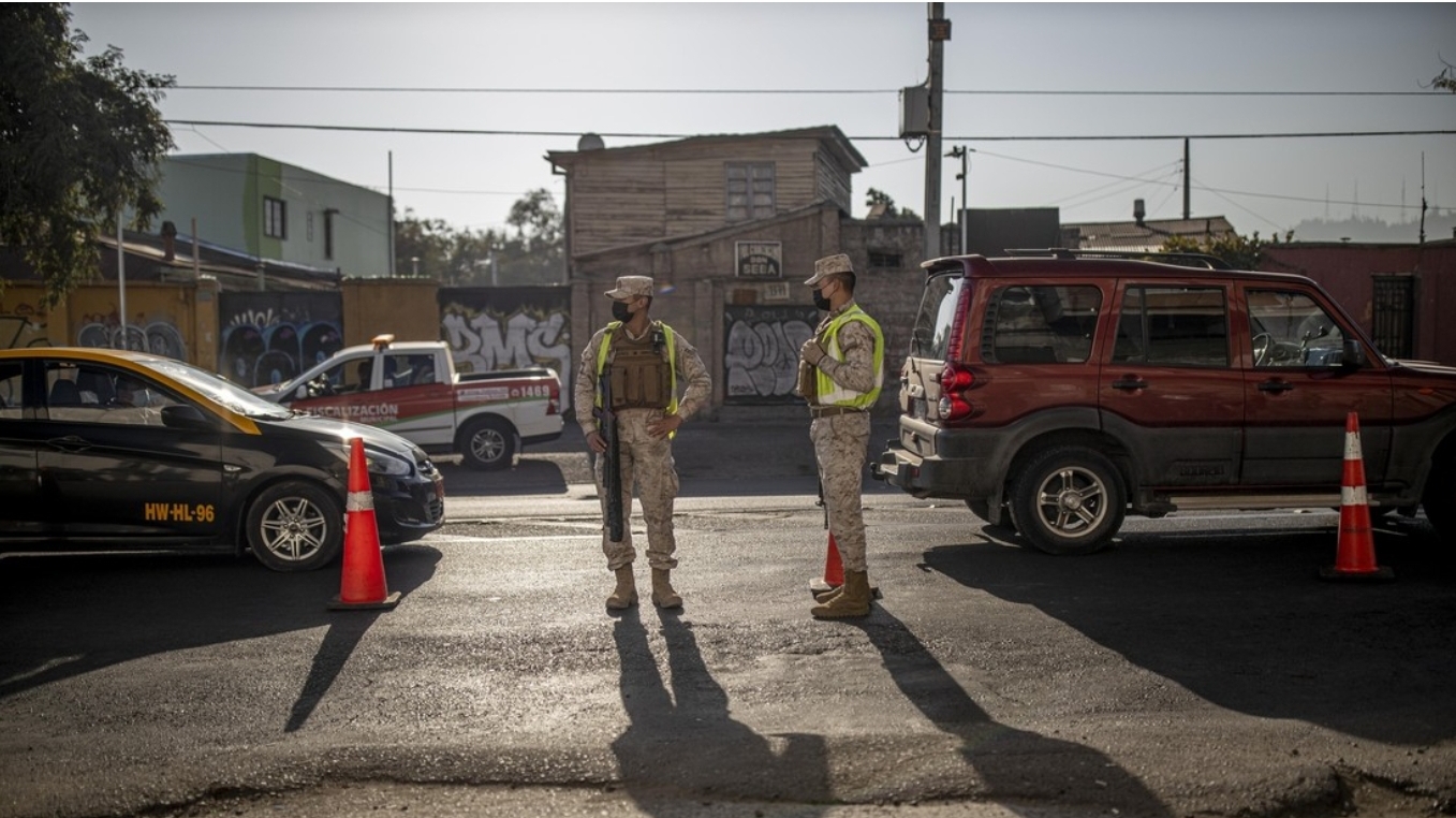 “Estamos sobrepasados”: Alcalde chileno pide sacar militares a las calles