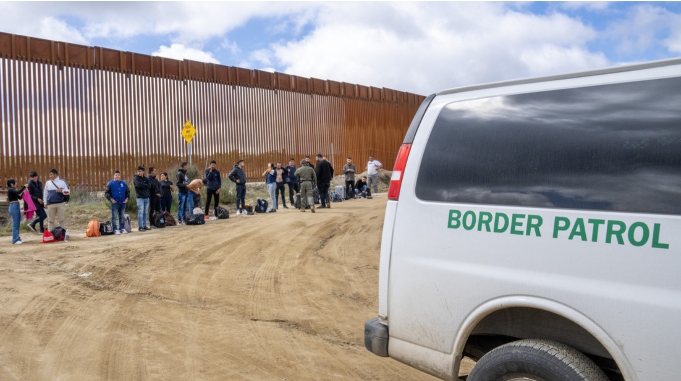 Cárteles mexicanos usan a niños para contrabandear fentanilo a EEUU