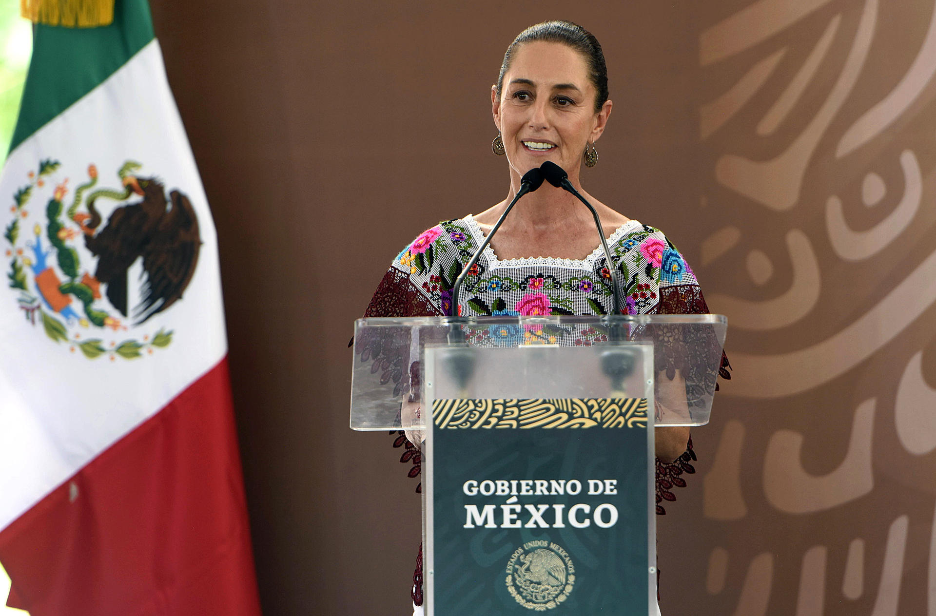 Sheinbaum felicita a senadores que aprobaron la reforma judicial en México