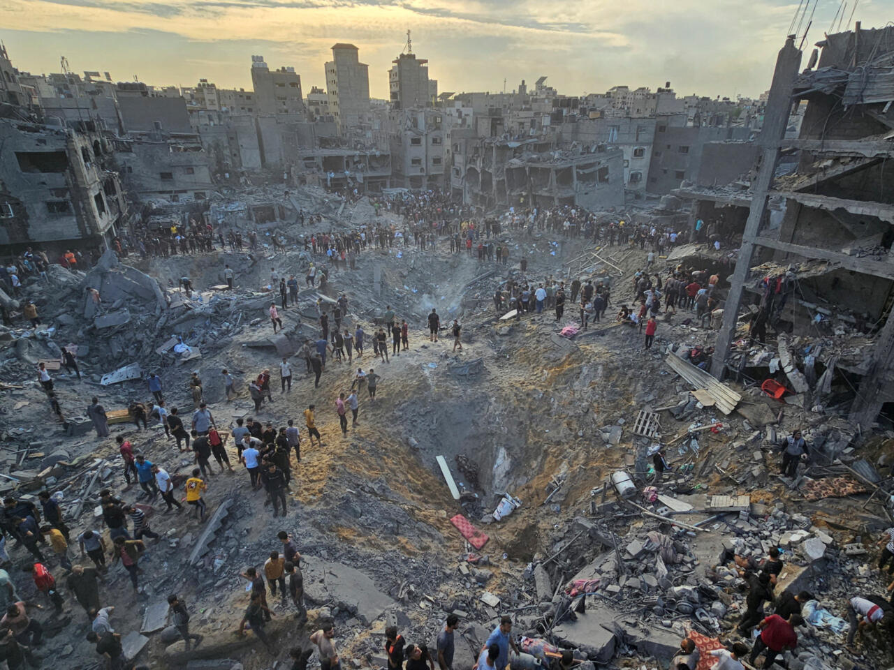 Mueren 6 empleados de la ONU en dos ataques de Israel en Gaza