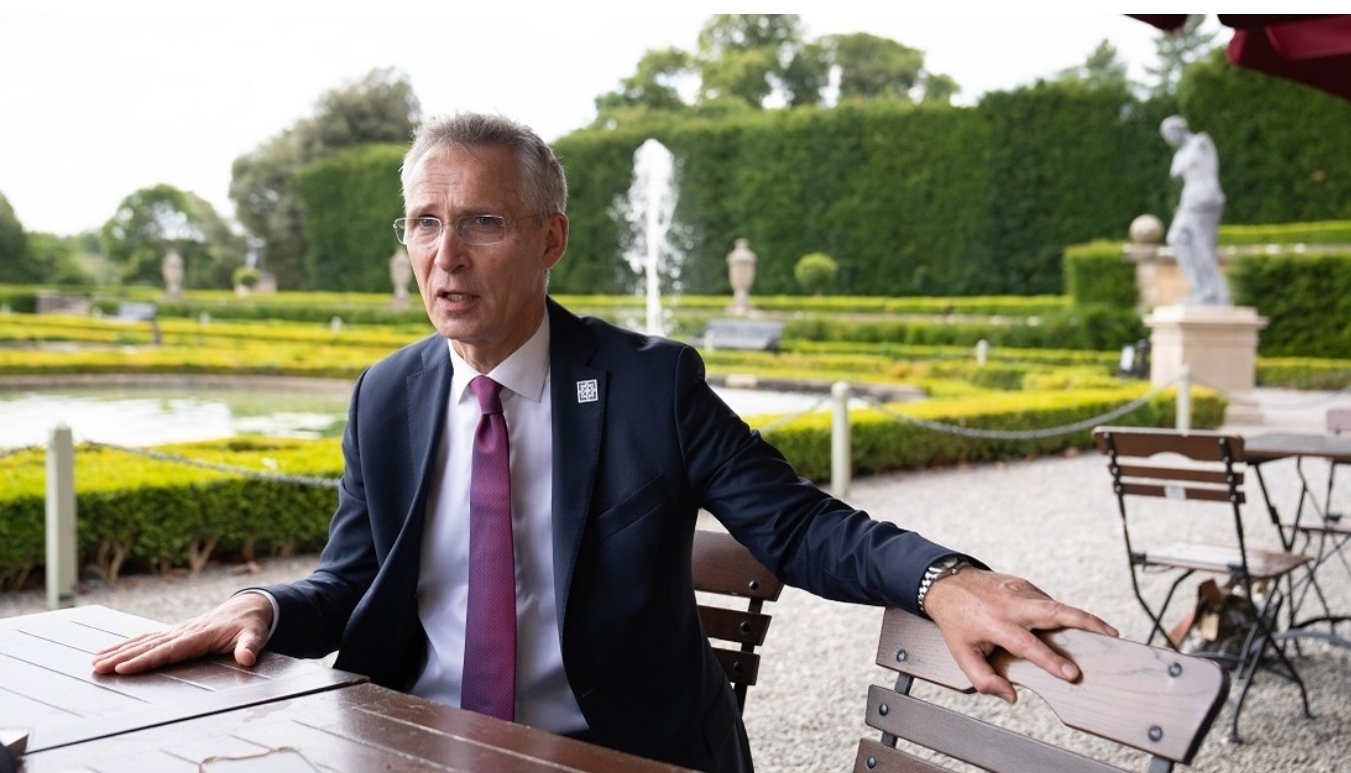Stoltenberg aboga por retomar el diálogo con Rusia para poner fin al conflicto ucraniano