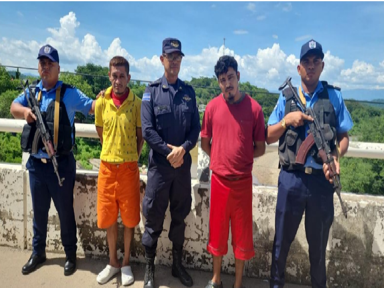 Nicaragua captura y entrega a El Salvador a dos miembros de la MS-13