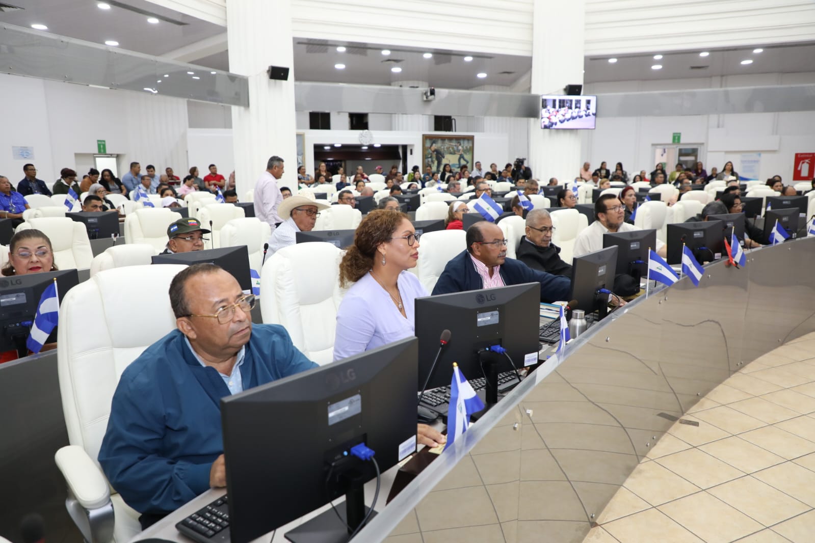 Diputados ratifican el 6% a las universidades y consignan lo que constituyen su patrimonio
