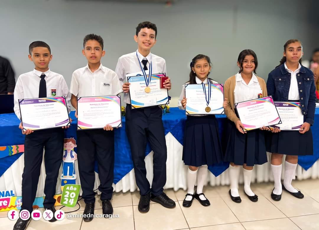 Eligen a los 2 mejores estudiantes de primaria de Nicaragua