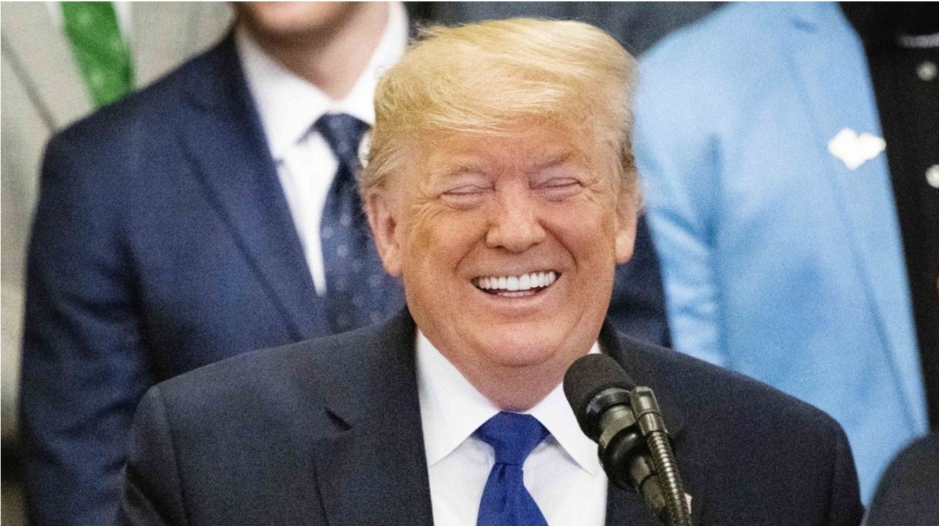 Trump: “Biden se convirtió en deficiente mental, Kamala nació así”