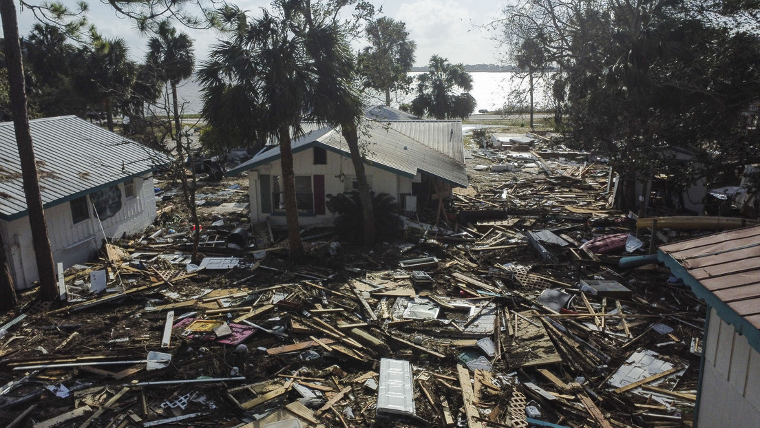 Más de 100 muertos por el devastador paso del huracán Helene por el sureste de EE.UU.