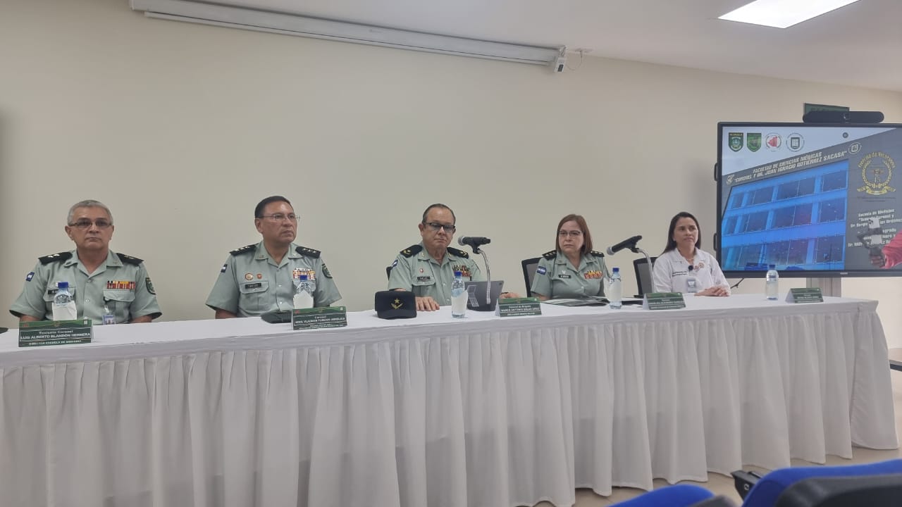Facultad de Medicina del Hospital Militar presenta Oferta Académica 2025