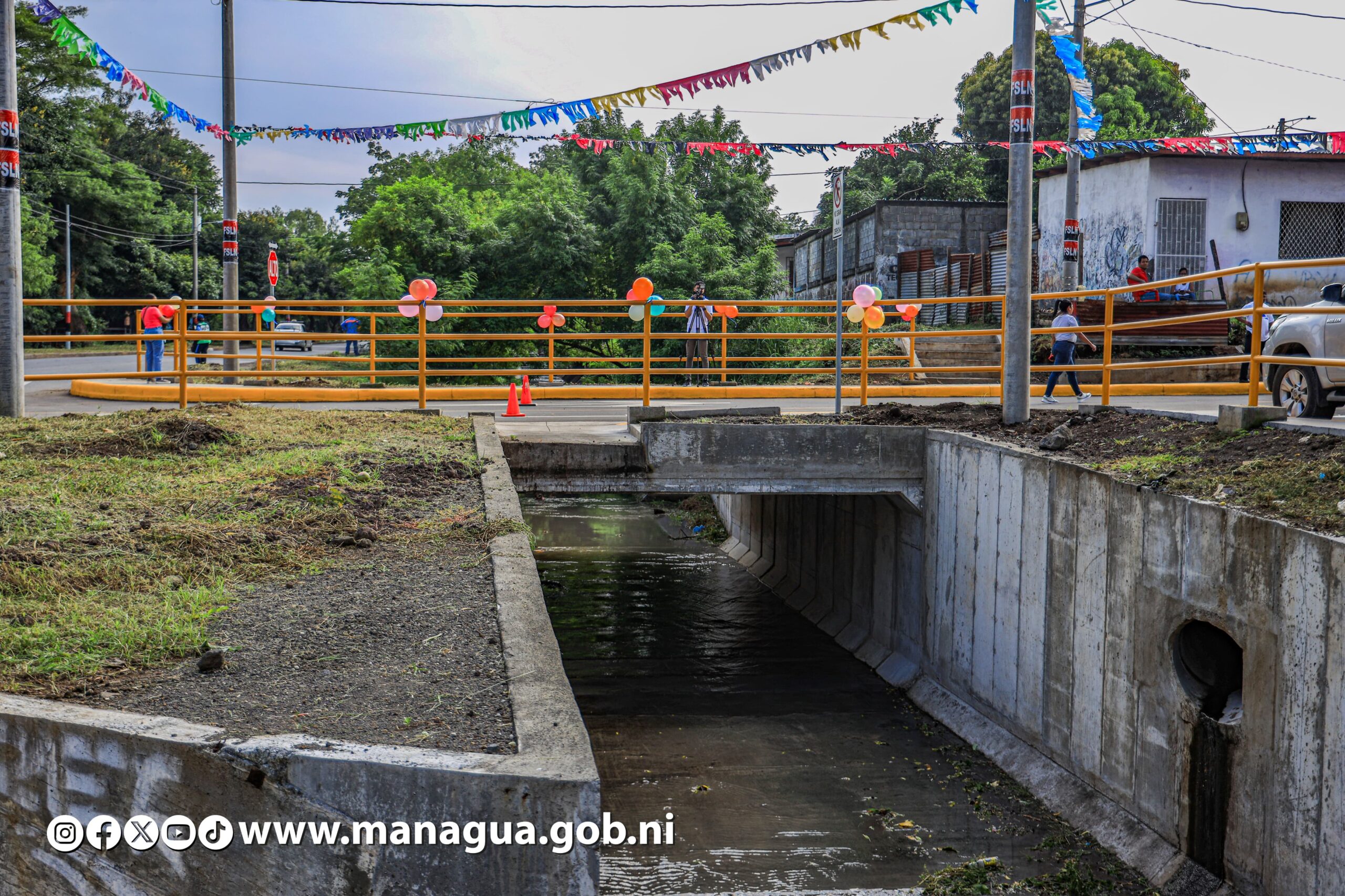 Se inaugura obra que ayudará a descongestionar el tráfico vehicular en barrios de Managua