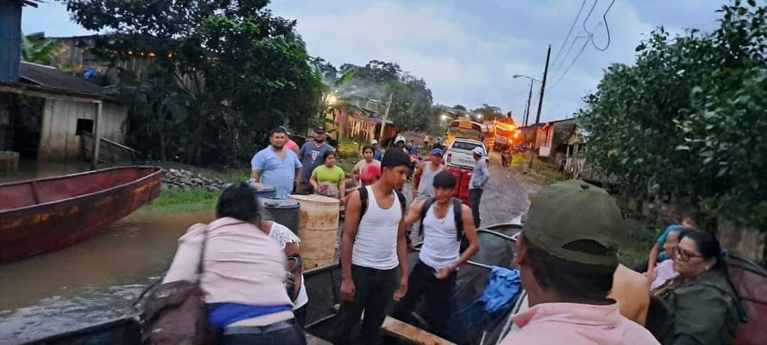 Comupred brinda asistencia a familias afectadas por desborde de ríos en el Caribe Sur