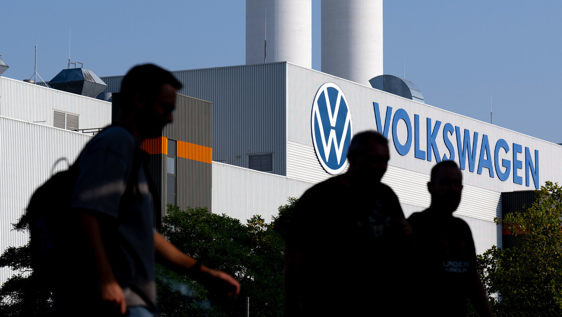 Empleados de Volkswagen y BMW protestan ante la amenaza de despidos masivos