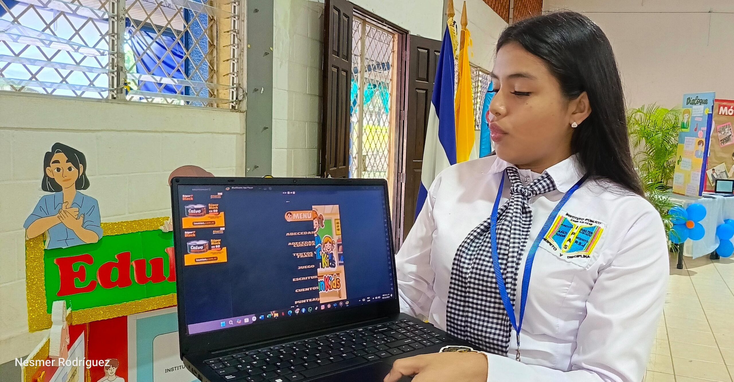 Jóvenes nicaragüenses crean aplicaciones digitales en emprendimientos y educación
