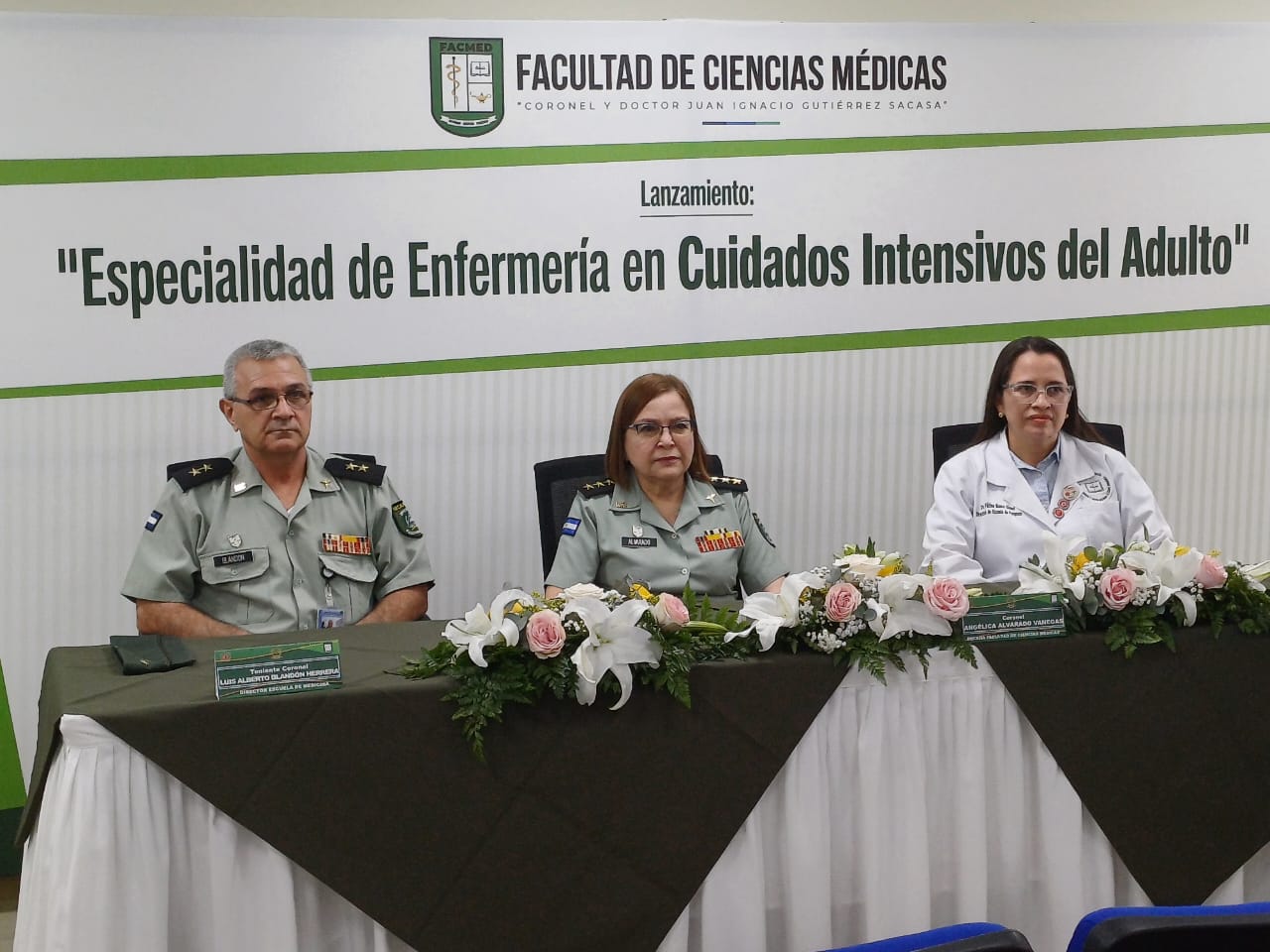 Ofertan la especialidad de Enfermería en Cuidados Intensivos del Adulto en la Universidad 4 de Mayo