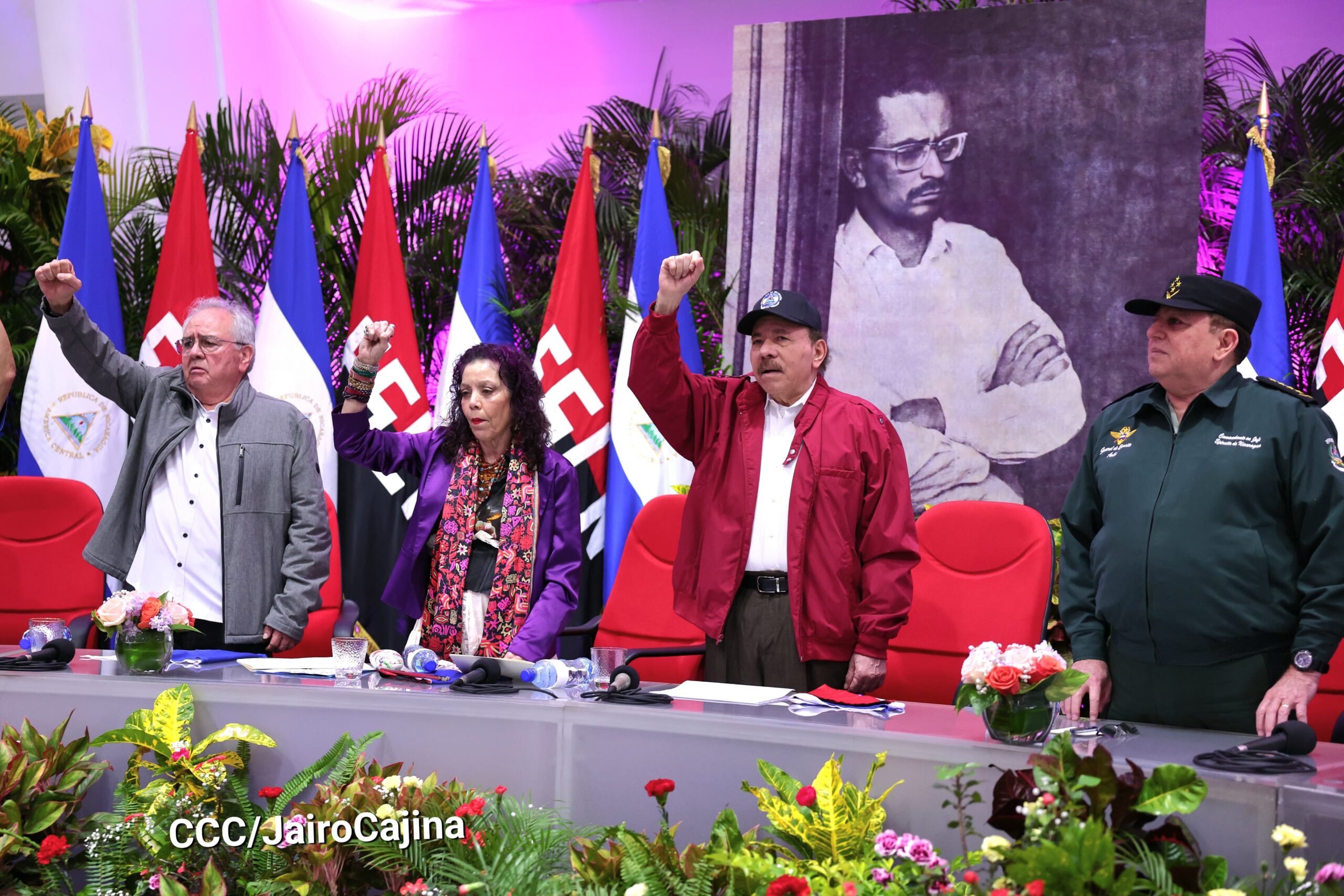 Presidente Daniel Ortega se solidariza con Cuba ante los desafíos de los huracanes y el bloqueo