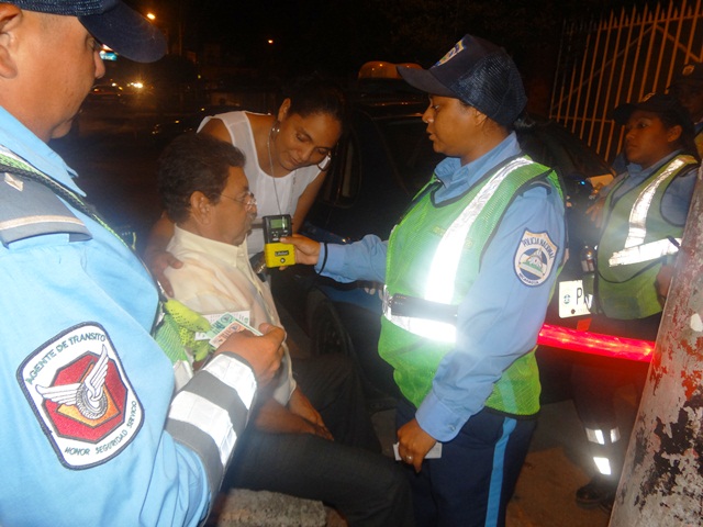 Policía licencias ebrios