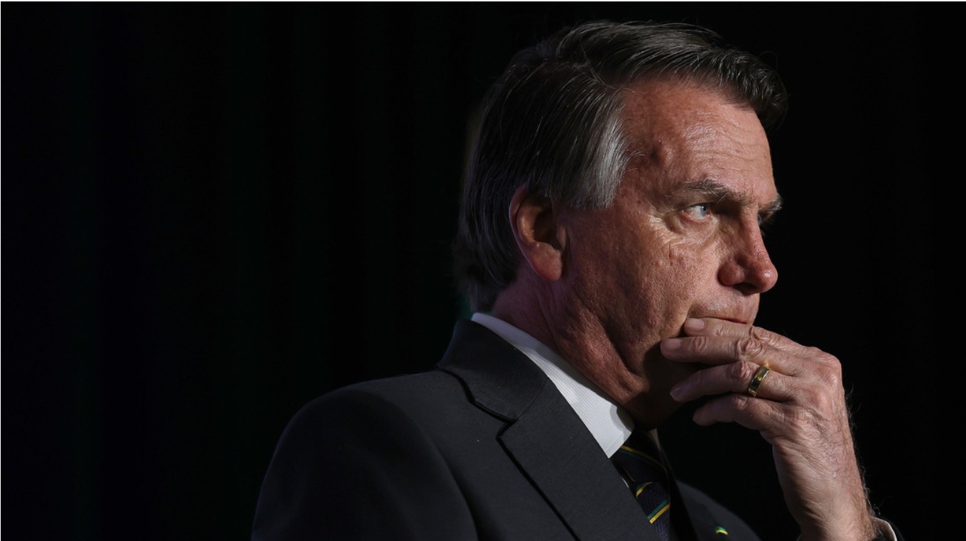 Acusan formalmente a Bolsonaro por intento de golpe de Estado contra Lula