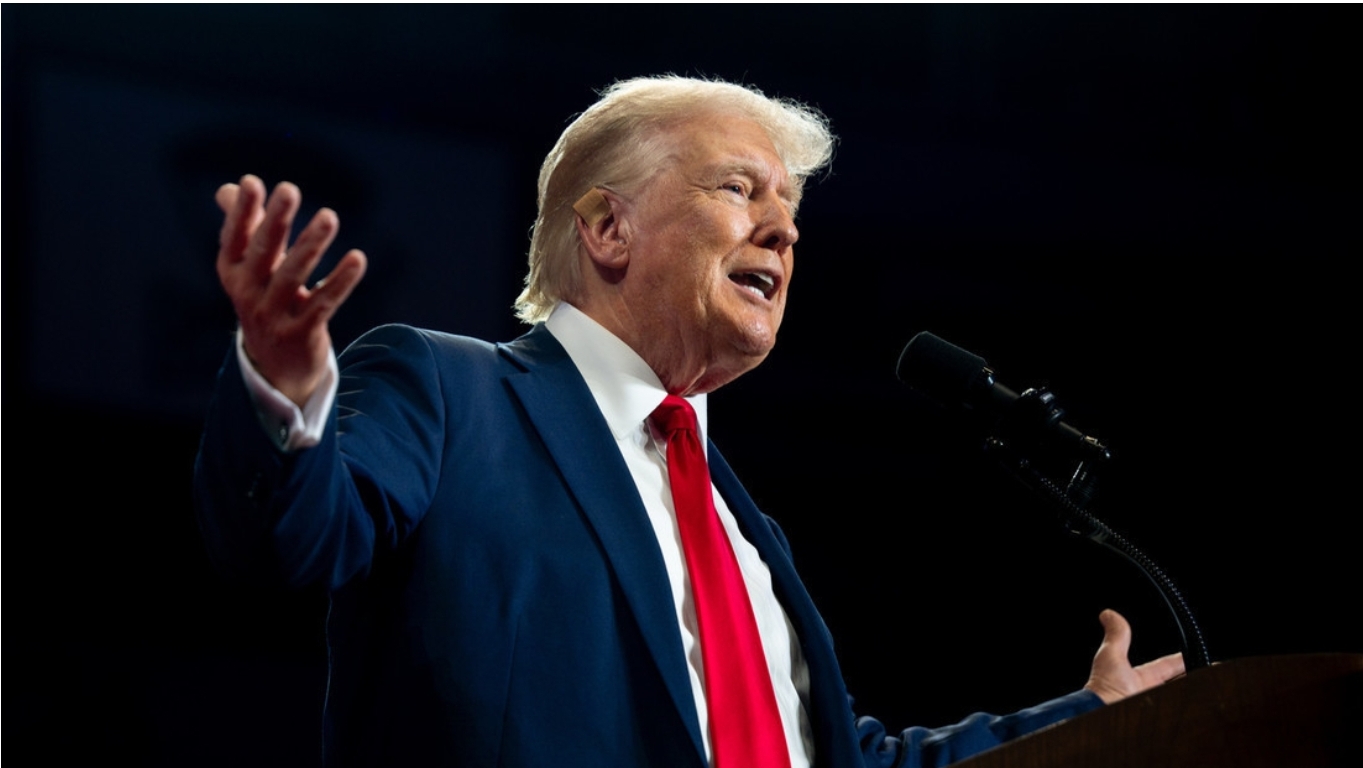 Fiscal solicita cancelar todos los casos federales contra Trump