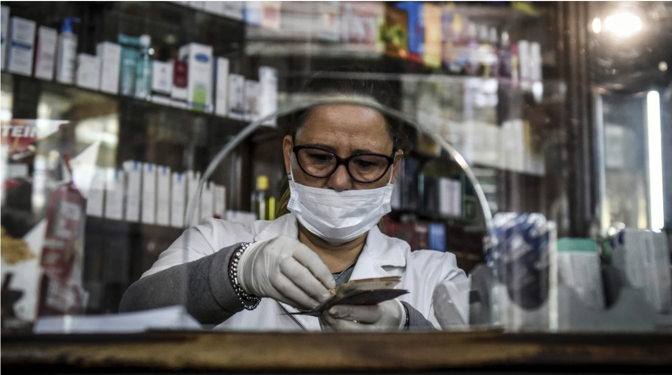 El Gobierno de Argentina recorta el acceso a medicamentos gratis para jubilados