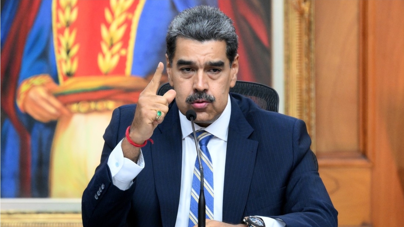 Maduro asegura que María Corina Machado volvió a Venezuela y está “deprimida”