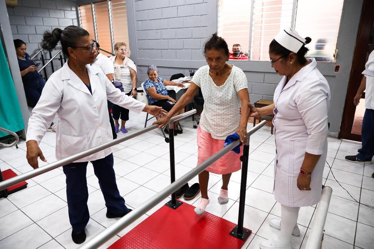 Centro de Atención a la Salud de la Mujer Ligia Altamirano atiende a 3 mil 400 protagonistas al mes