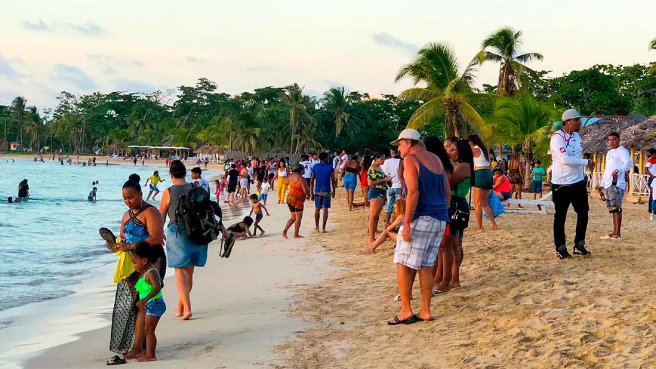 Trabajadores del Estado recibirán 15 días de vacaciones en Nicaragua