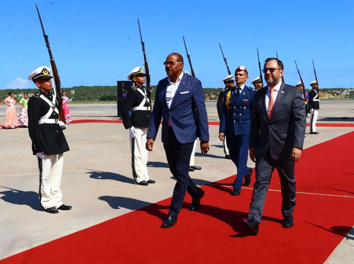 Arriban a Venezuela dignatarios de Antigua y Barbuda, Dominica, Bolivia y Nicaragua para Cumbre ALBA-TCPP