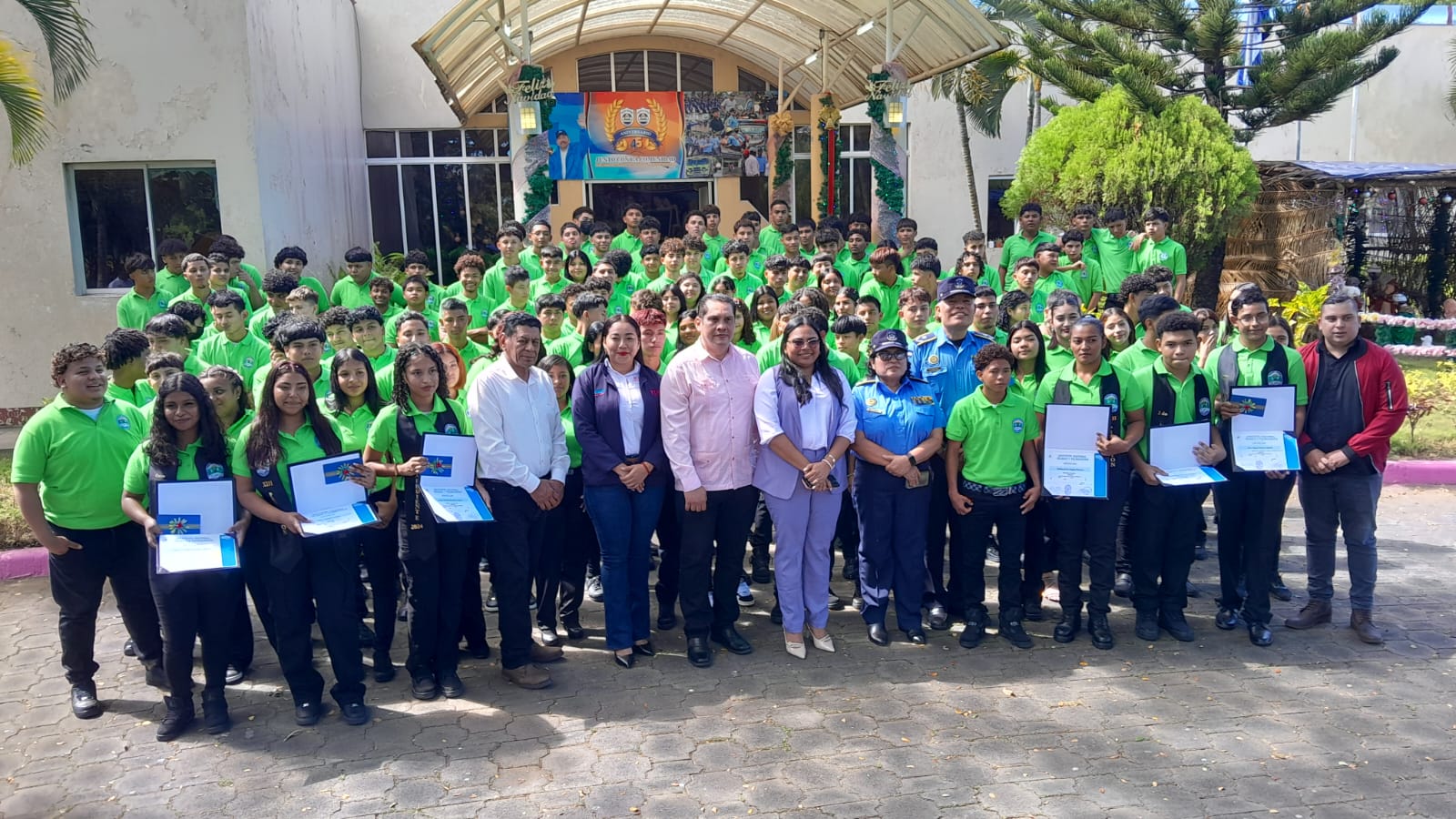 Promoción del Centro Juventud de la PN: “la educación es la clave más poderosa para cambiar el mundo”