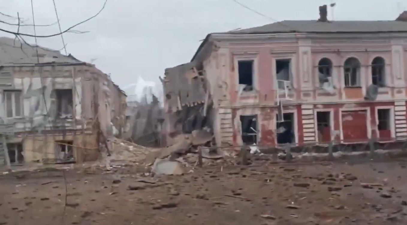 Ucrania lanza un ataque masivo con misiles contra la provincia rusa de Kursk