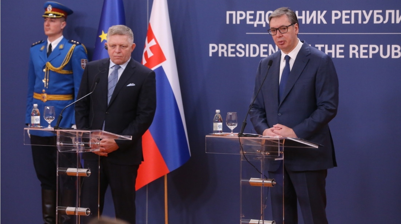 Vucic: El primer ministro de Eslovaquia visitará Moscú por el tránsito de gas