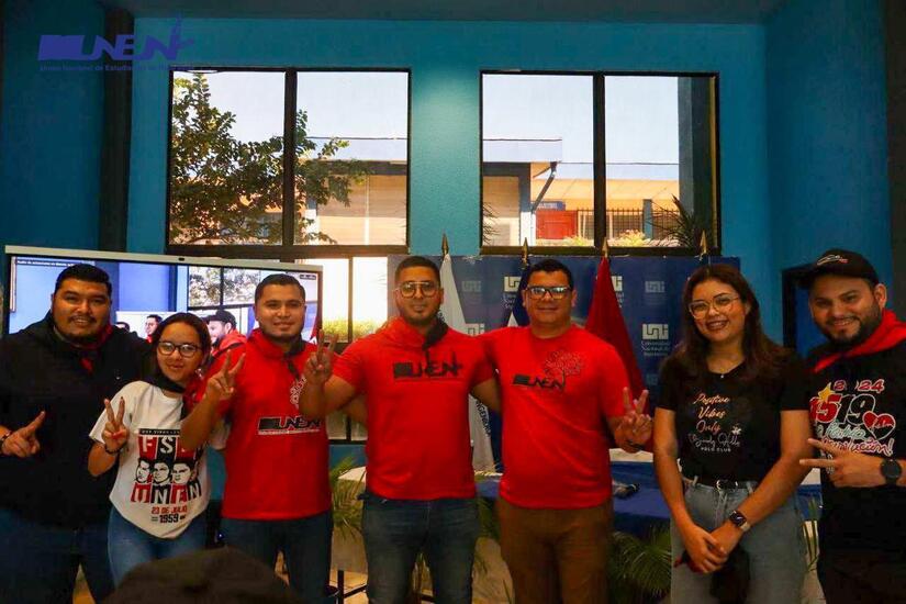 Asumen autoridades UNEN