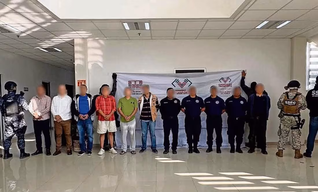 Detienen a más de 50 policías en México por vínculos con el crimen organizado