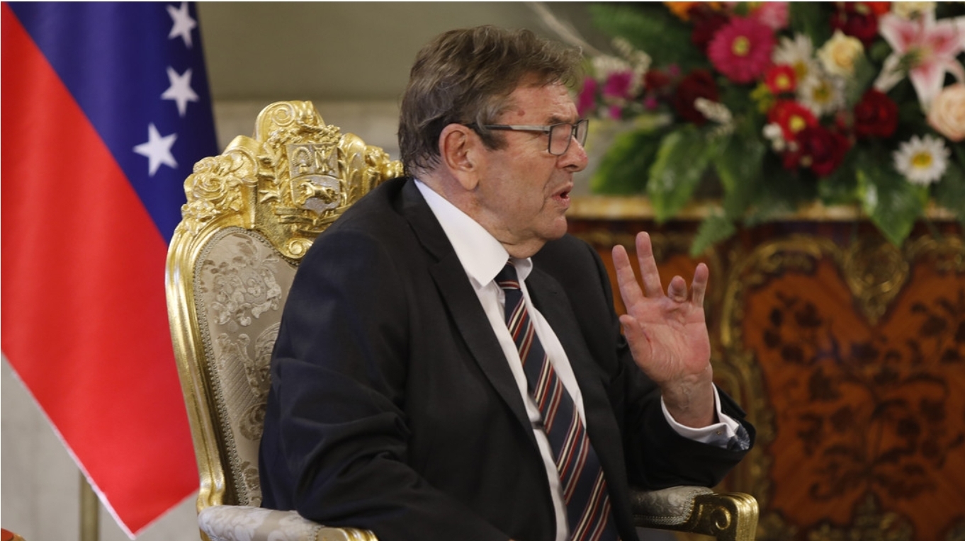 Chile pone término a la misión de su embajador ante Venezuela