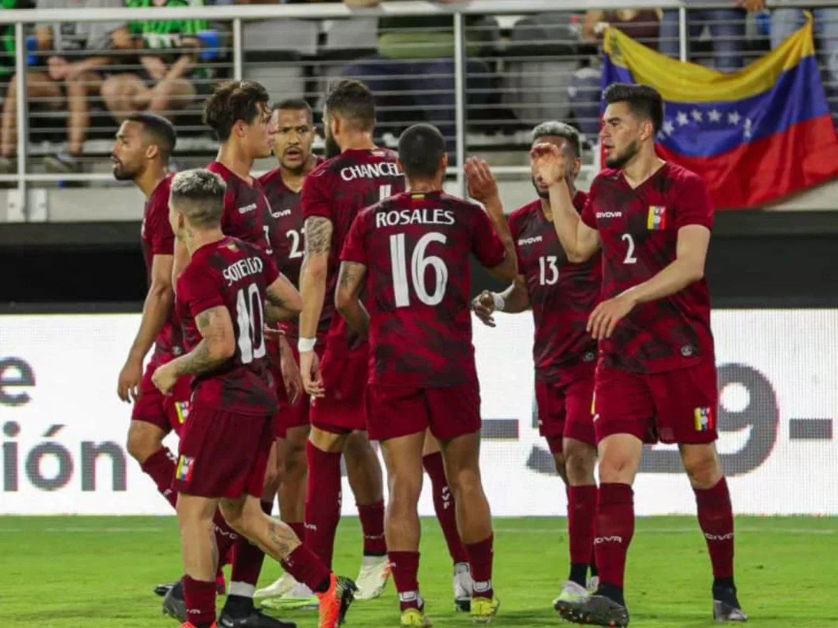 Venezuela convoca a jugadores para amistoso de fútbol con EEUU