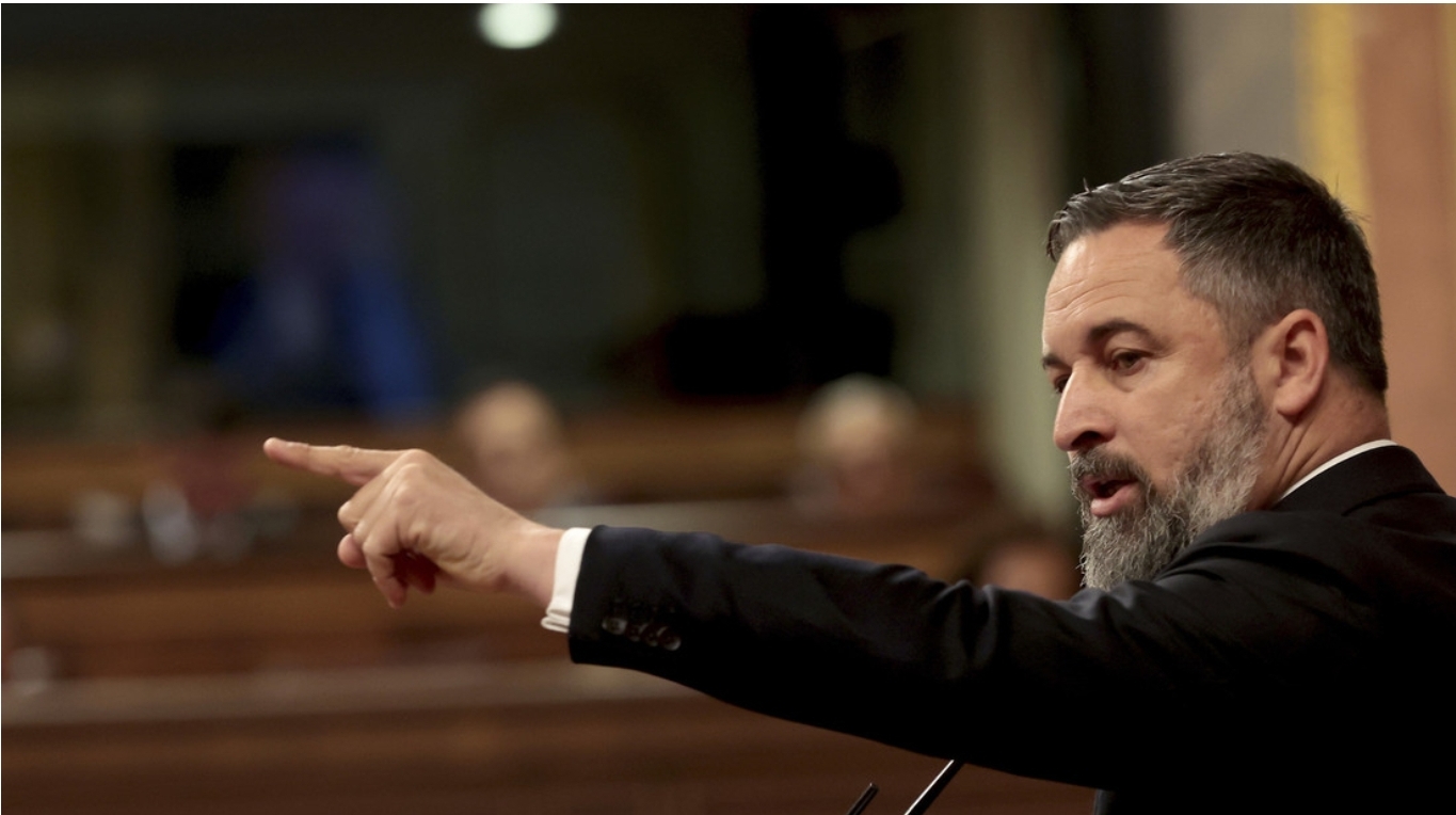 Trump ignora a Sánchez e invita a Abascal a su toma de posesión