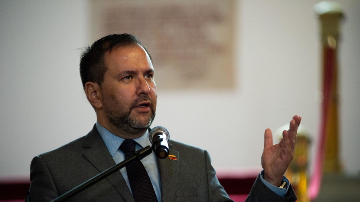 “Jamás debió aplicarse”: Venezuela se pronuncia tras decisión de EE.UU. sobre Cuba
