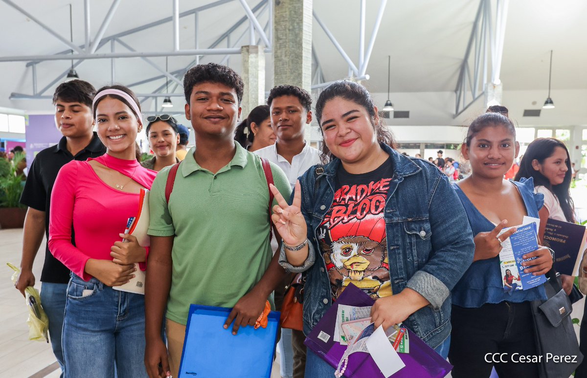 Aún hay becas disponibles para universidades privadas en Nicaragua