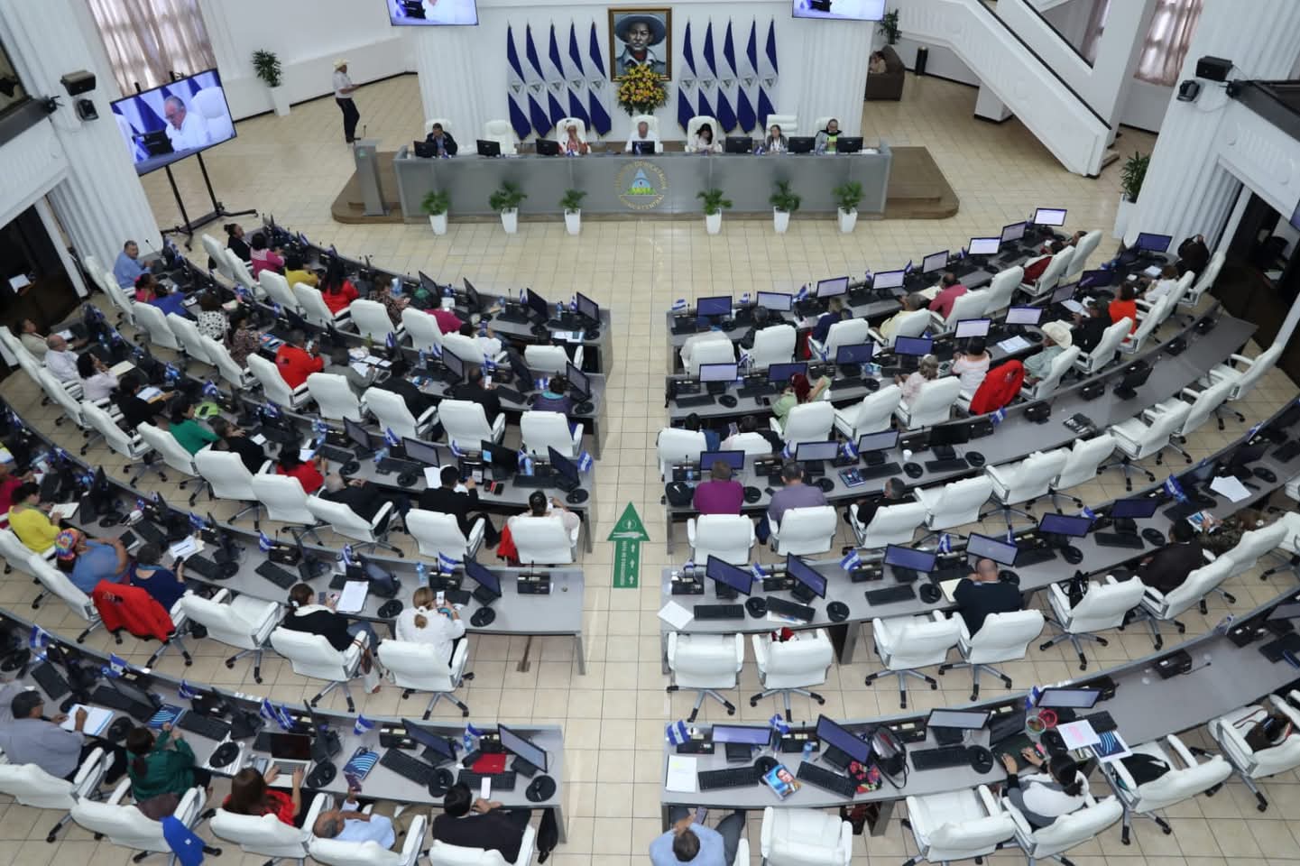 Parlamento nicaragüense condena agresiones de EEUU en contra Cuba