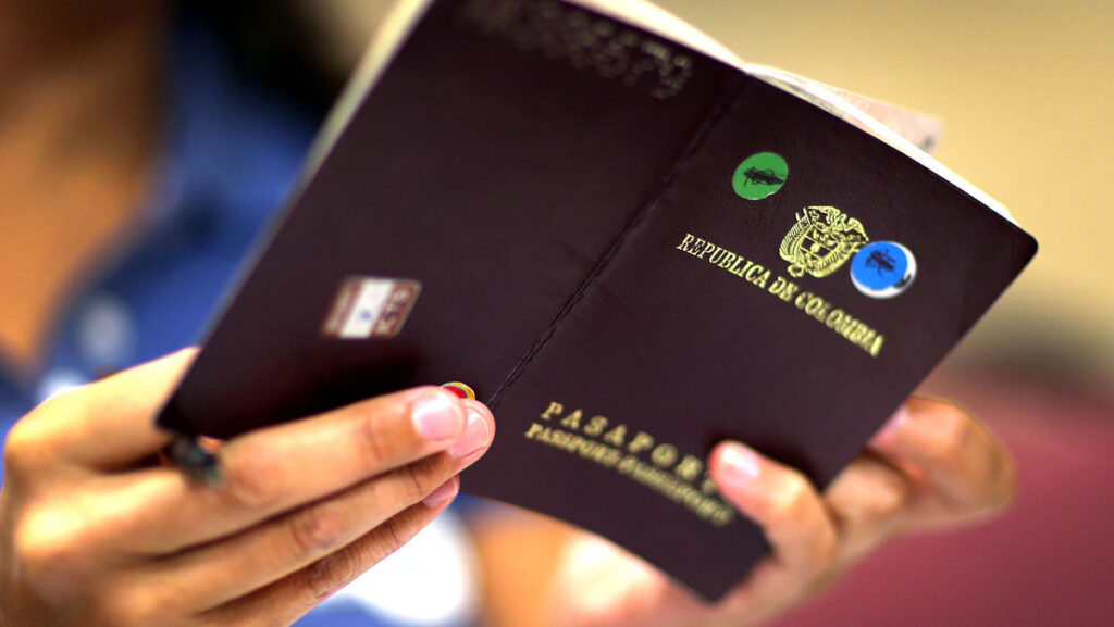 Trump prohíbe a Petro visa