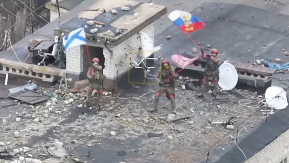 Kiev pierde el último bastión estratégico en el sur de Donbass