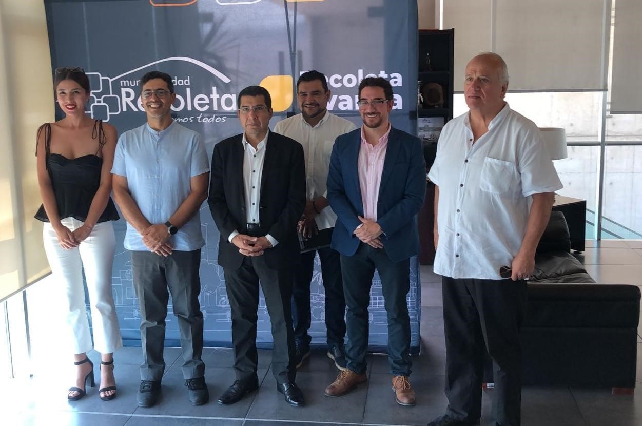 La municipalidad de Recolecta de Chile firma acuerdo de colaboración con Nicaragua