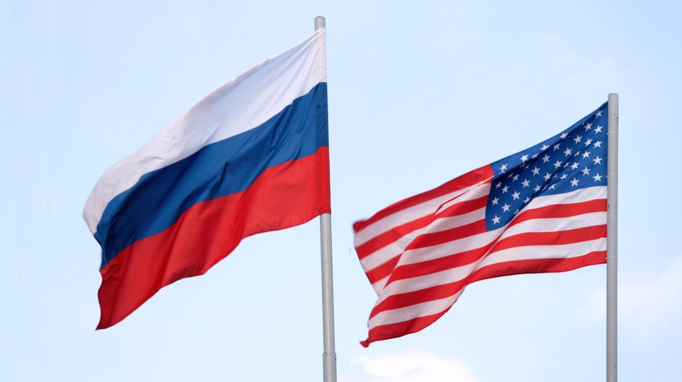 Kremlin: Hay contactos entre Rusia y EEUU y se han intensificado últimamente
